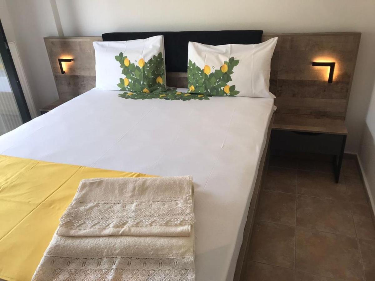 Amazing Villa With Views Sea In פאליאורי מראה חיצוני תמונה